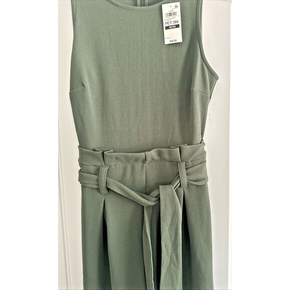 Bar III Petite Women's Sleeveless Crewneck Tie-Waist Jumpsuit Olive Green P/S - Picture 4 of 8